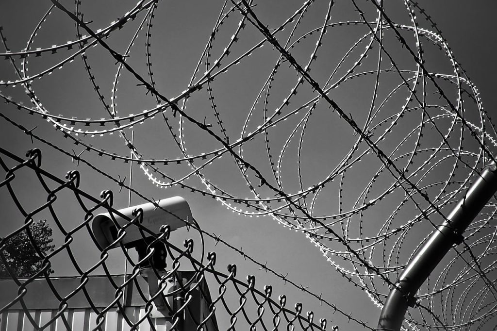 Barbed wire g4217497a5 1280