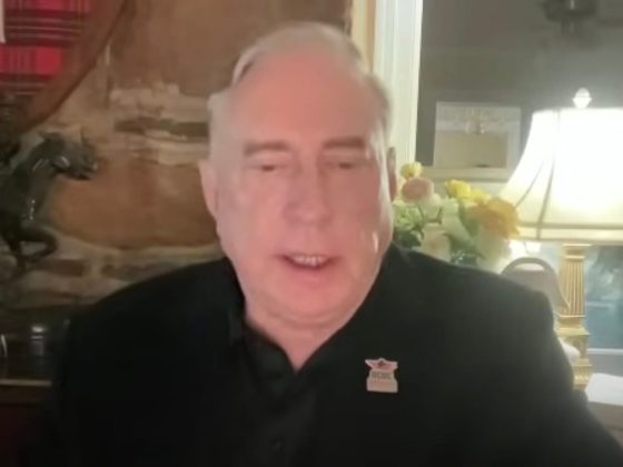 Douglas macgregor fd arméöverste i usa tal till sverige